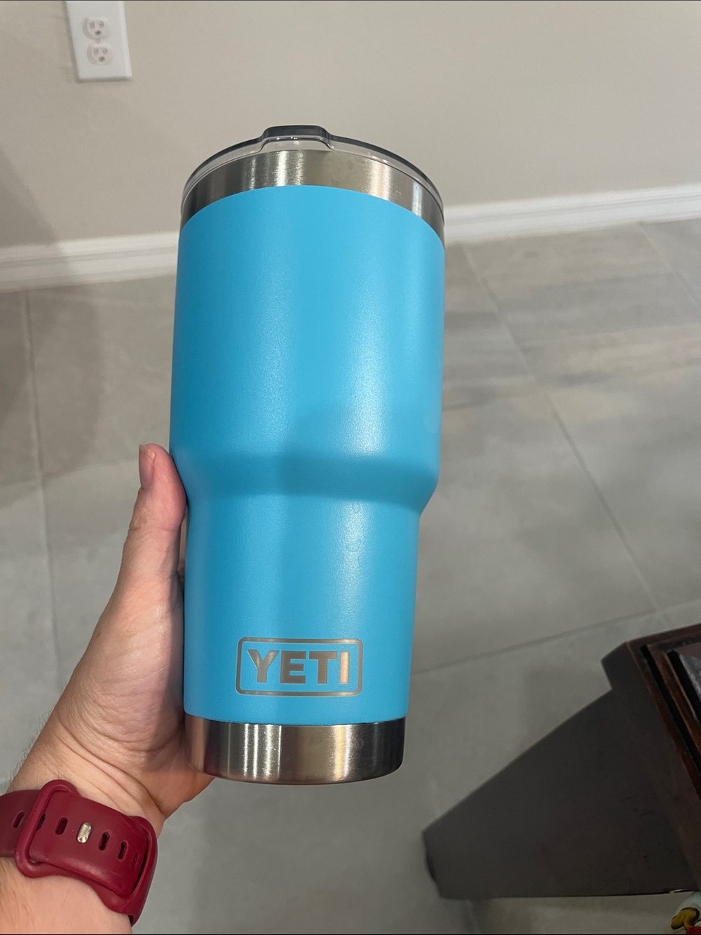 Yeti Tumbler 30oz Bright Blue